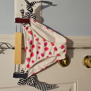 NEW! Victoria’s Secret swim suit